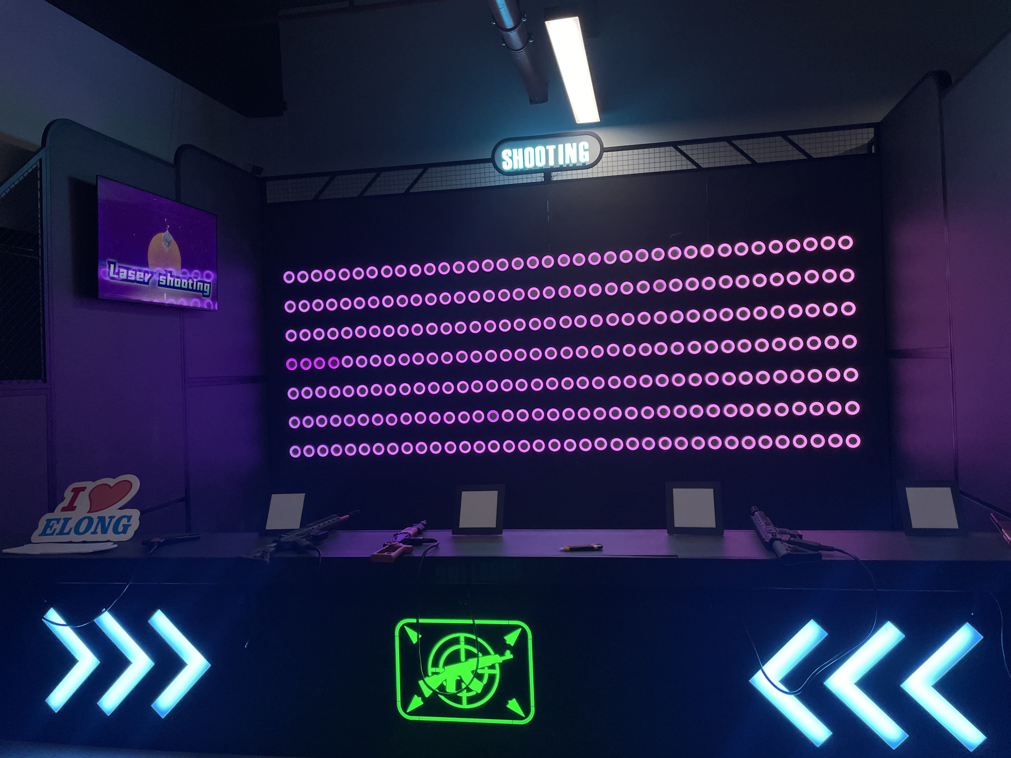 ELONG digital shooting attraction in a commercial game venue